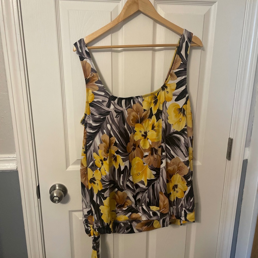 Beach Belle Tropical Tankini Swim Top Size 22 Plus Size Floral - Picture 2 of 4